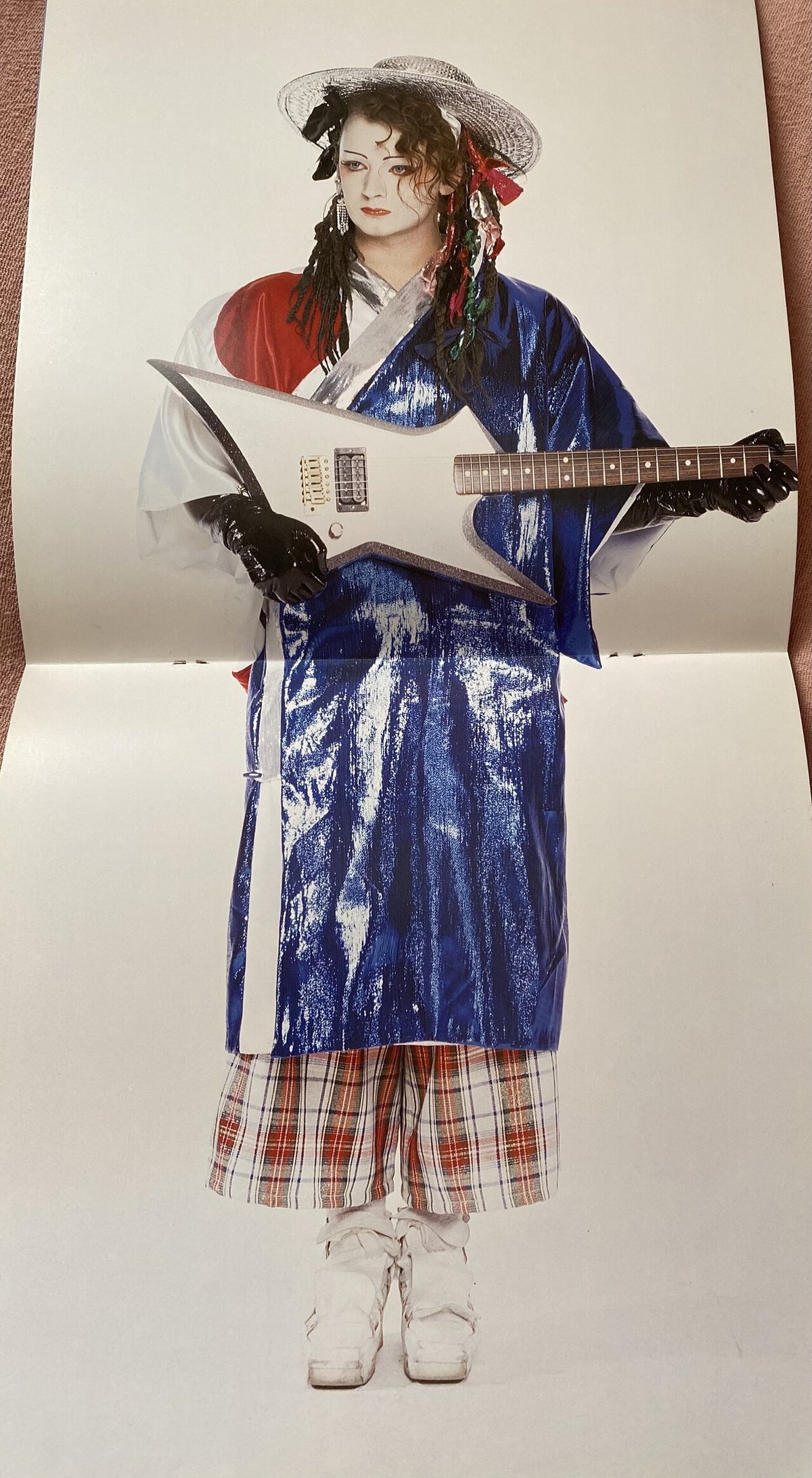 貴重】1984年カルチャー・クラブ初来日ツアーパンフレットの中身｜Riri