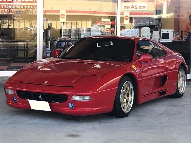 中々リアルなフェラーリレプリカの中古車あるで Noter好きな事 フォロバ100 Note