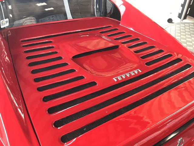 中々リアルなフェラーリレプリカの中古車あるで Noter好きな事 フォロバ100 Note