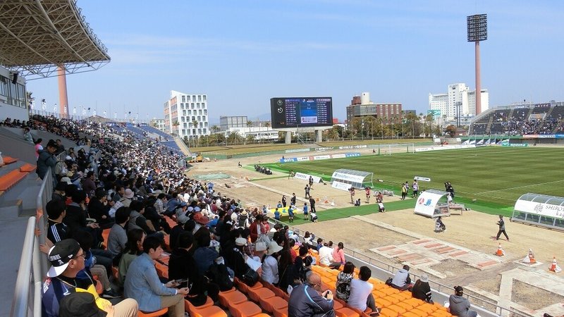 鹿児島県立鴨池陸上競技場 白波スタジアム からの眺め 赤星鷹 Note