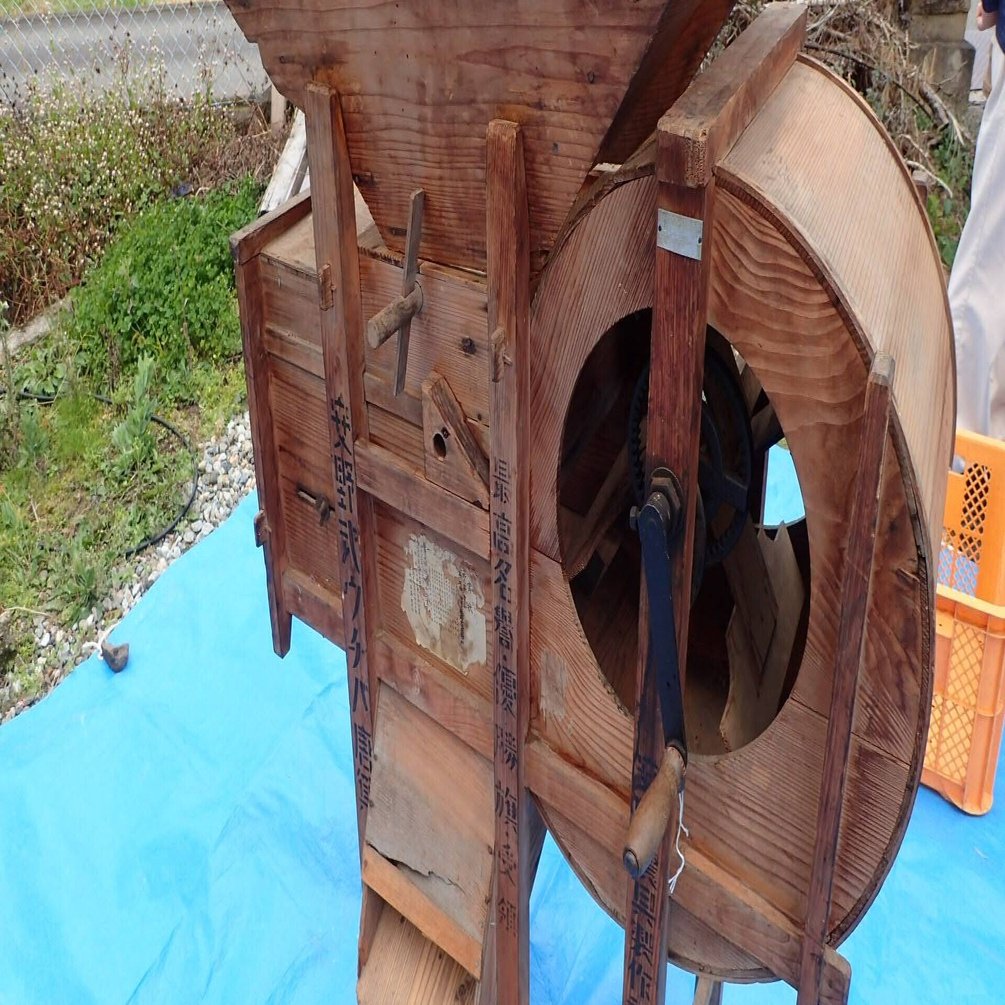 大正レトロな脱穀作業を体験してみたら 現代のコンバインと本質的に同じ仕組みだった みっちー くらどに屋 Note