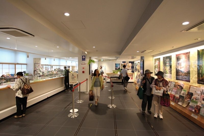 京都駅観光案内所で見た 日本のインバウンド観光の課題 Matcha Note 京都駅観光案内所で見た 日本のインバウンド観光の課題 Matcha Note