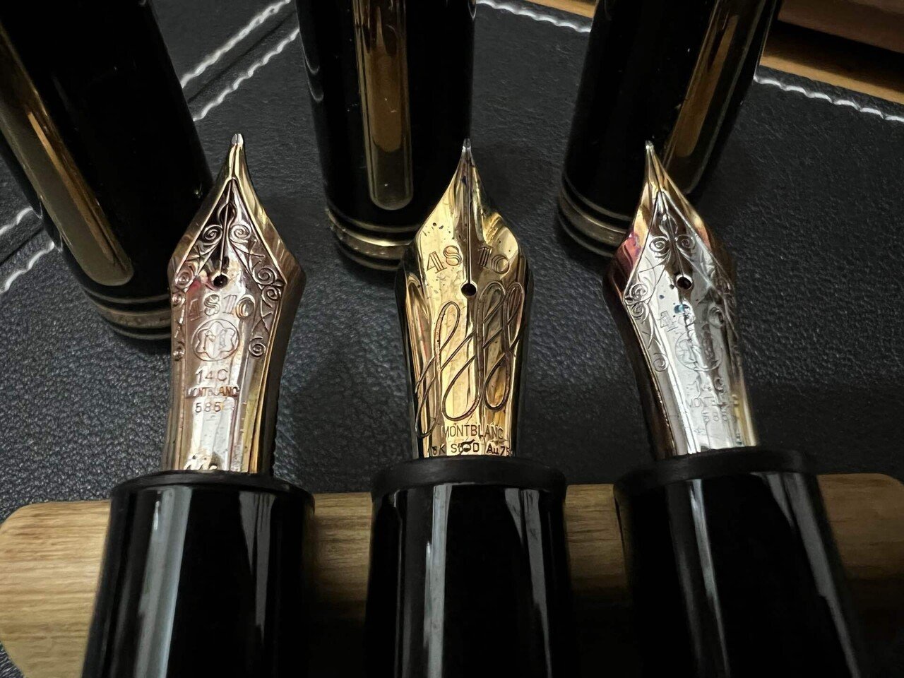 超美品 モンブラン 149 14K (EF)　2段エボナイト ゴールド　万年筆 モンブラン 万年筆 極美品 144 EF エボナイト芯 全金 - メルカリ