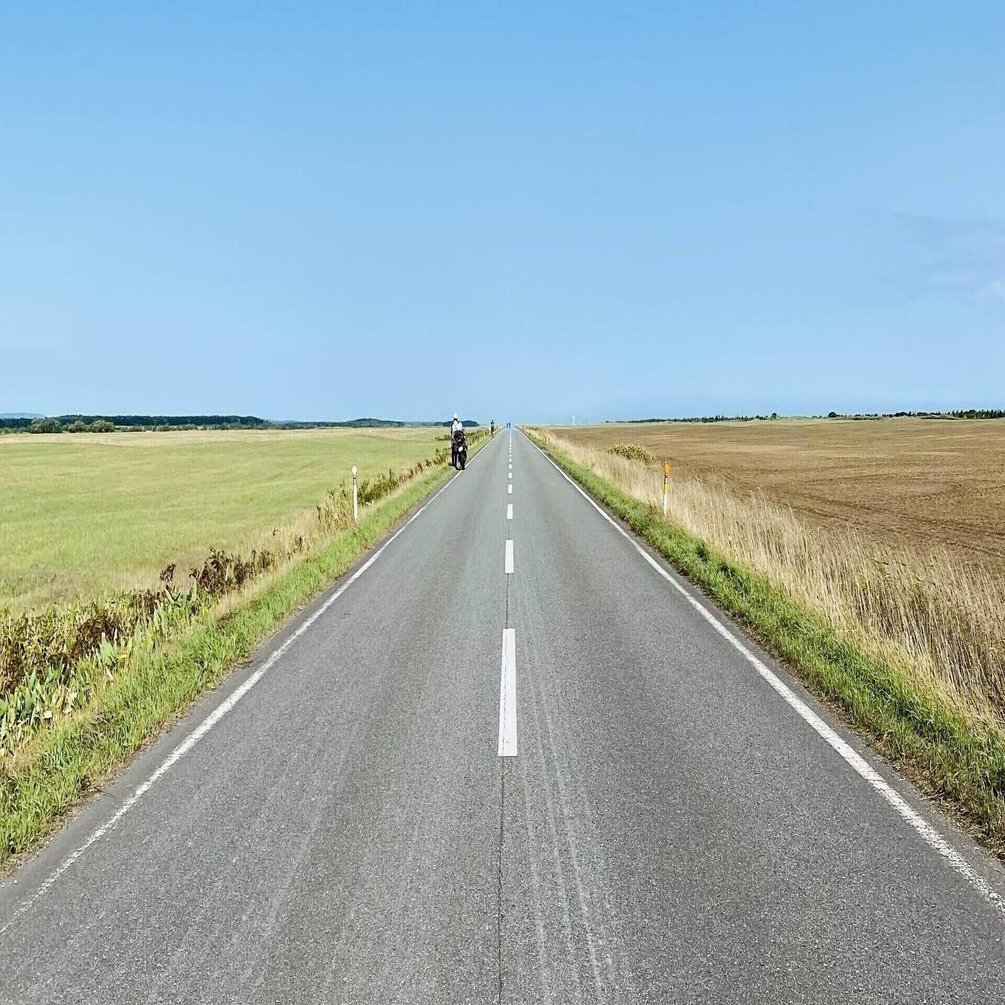 地平線が見たいワタシ 唯一無二な直線道路にただただ魅せられた 北海道猿払村 助産師ようこ 看護中国語 Note
