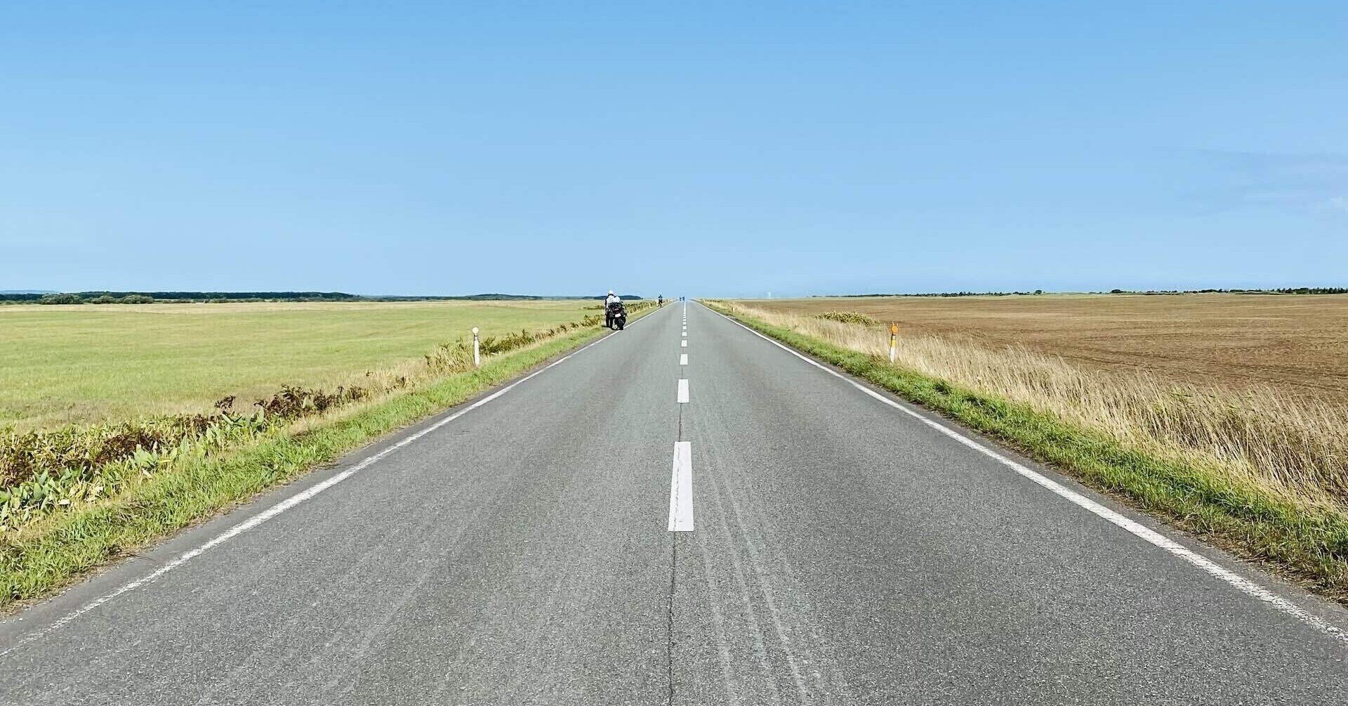 地平線が見たいワタシ 唯一無二な直線道路にただただ魅せられた 北海道猿払村 助産師ようこ 看護中国語 Note 地平線が見たいワタシ 唯一無二な直線道路にただただ魅せられた 北海道猿払村 助産師ようこ 看護中国語 Note