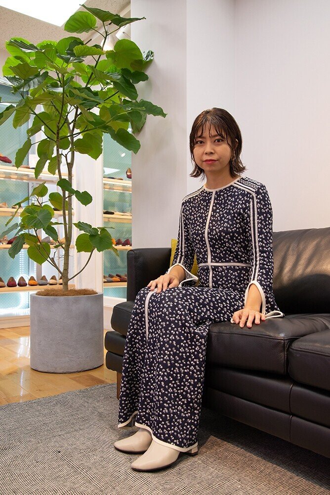 TOP INTERVIEW: 卑弥呼社長 新井康代】販売員から社長に！けれど、基本