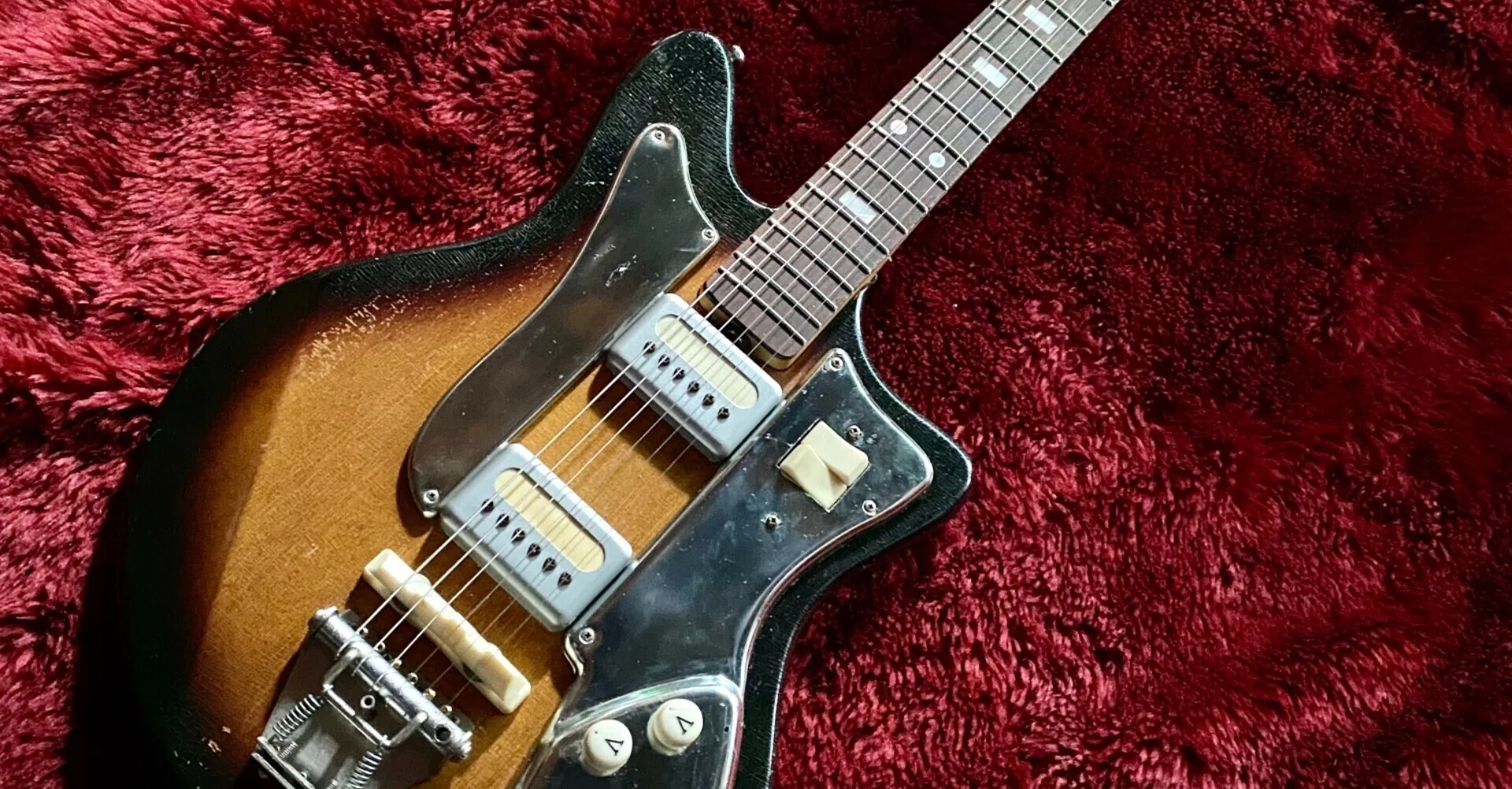 Guyatone LG-100TS ビザールギター調整|Bridge Guitars Guyatone LG-100TS ビザールギター調整|Bridge Guitars