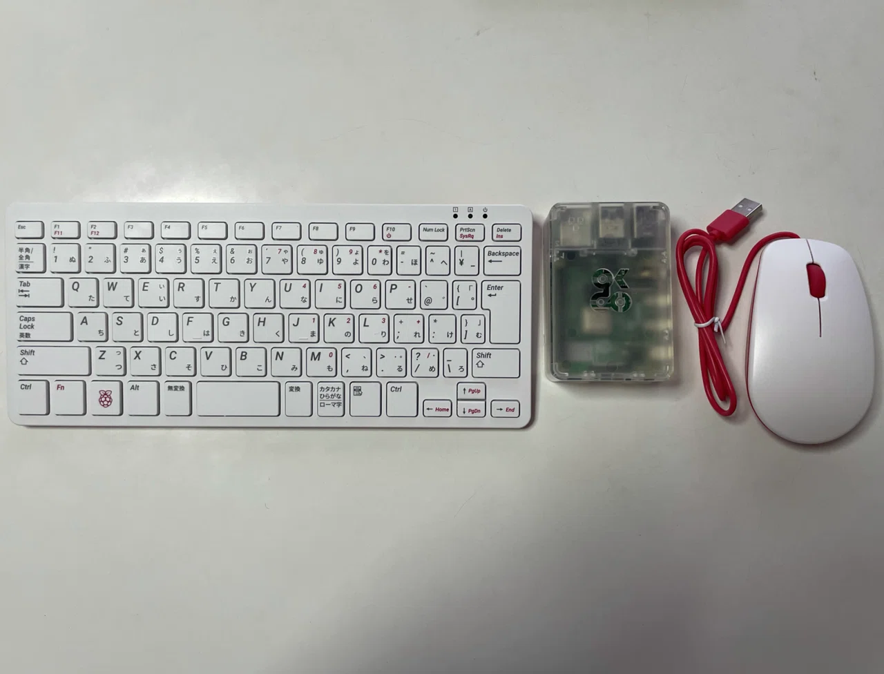 きたぞ「Raspberry Pi 400 日本版(日本語配列のキーボードを採用した きたぞ「Raspberry Pi 400 日本版(日本語配列のキーボードを採用した