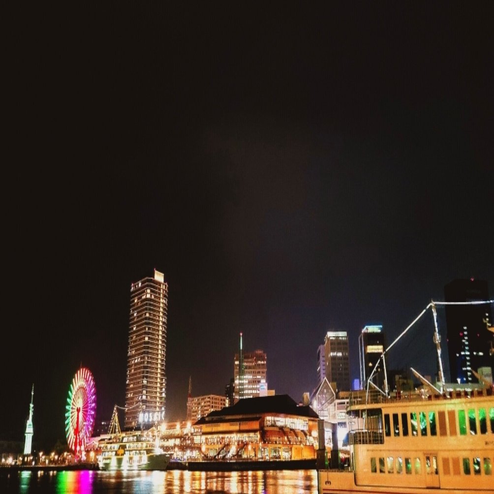 ヘンな物さし。 : Miho Komatsu essay & photogra… ヘンな物さし。 : Miho Komatsu essay & photogra… Amazon.co.jp: ヘン