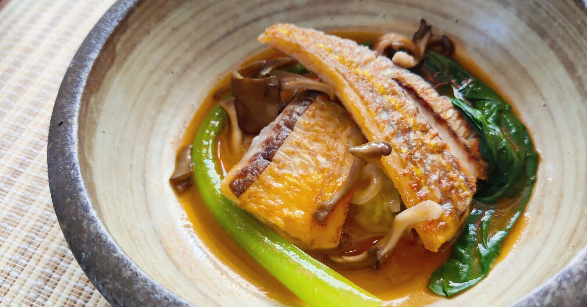 長崎県産イトヨリのポアレ スープ ド ポアソン風味 修家大雄 レストラン ラ フェ Note 長崎県産イトヨリのポアレ スープ ド ポアソン風味 修家大雄 レストラン ラ フェ Note