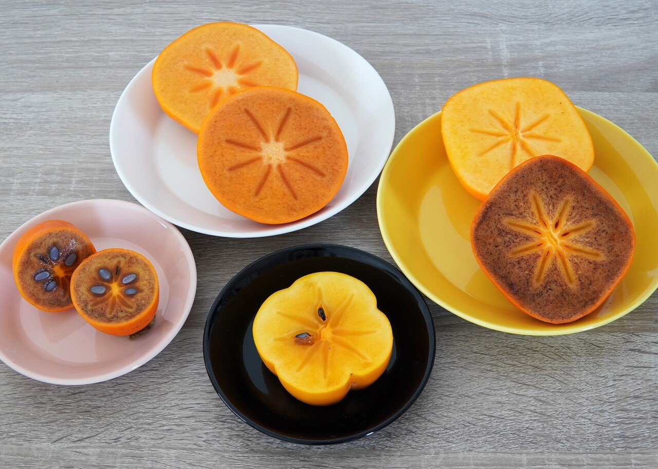 この秋出会ったサク 甘い 秋王 は 福岡オリジナルの甘柿 秋の王様 でした Ja全農 広報部 公式 Note この秋出会ったサク 甘い 秋王 は 福岡オリジナルの甘柿 秋の王様 でした Ja全農 広報部 公式 Note