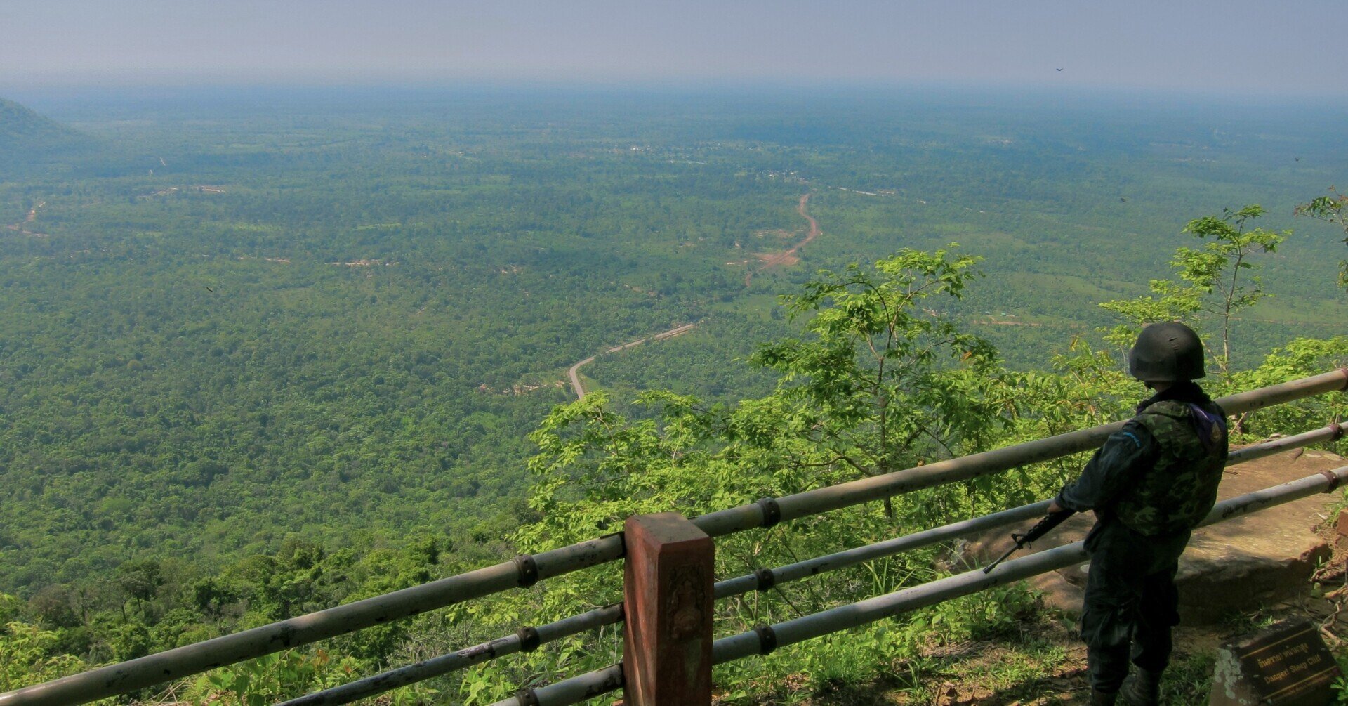 タイ カンボジア国境警備 36枚 Masayuki Saito Note タイ カンボジア国境警備 36枚 Masayuki Saito Note