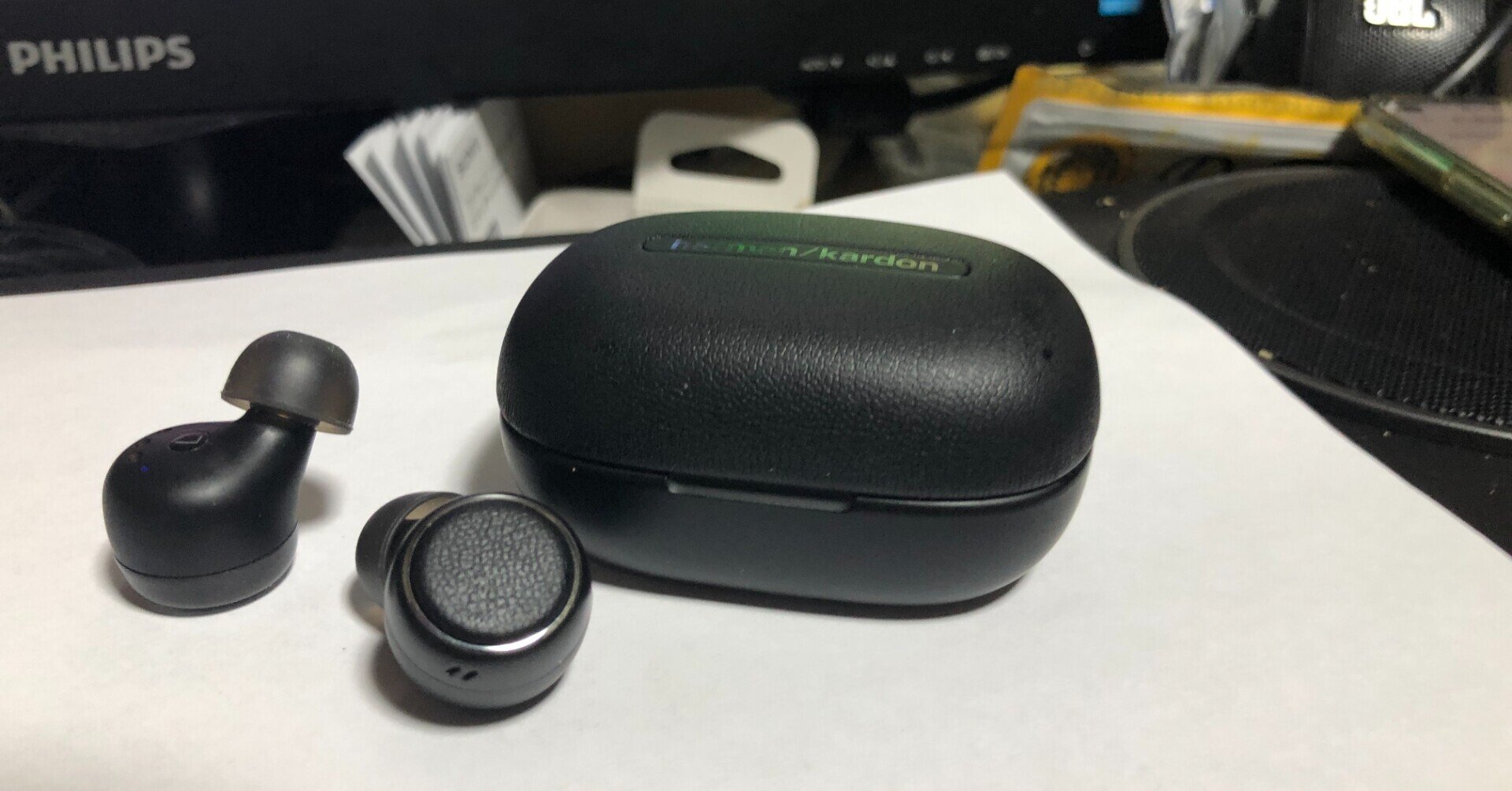 【新品未開封】Harman Kardon ワイヤレスイヤホン FLY TWS Harman Kardon FLY TWS | 完全ワイヤレスヘッドホン