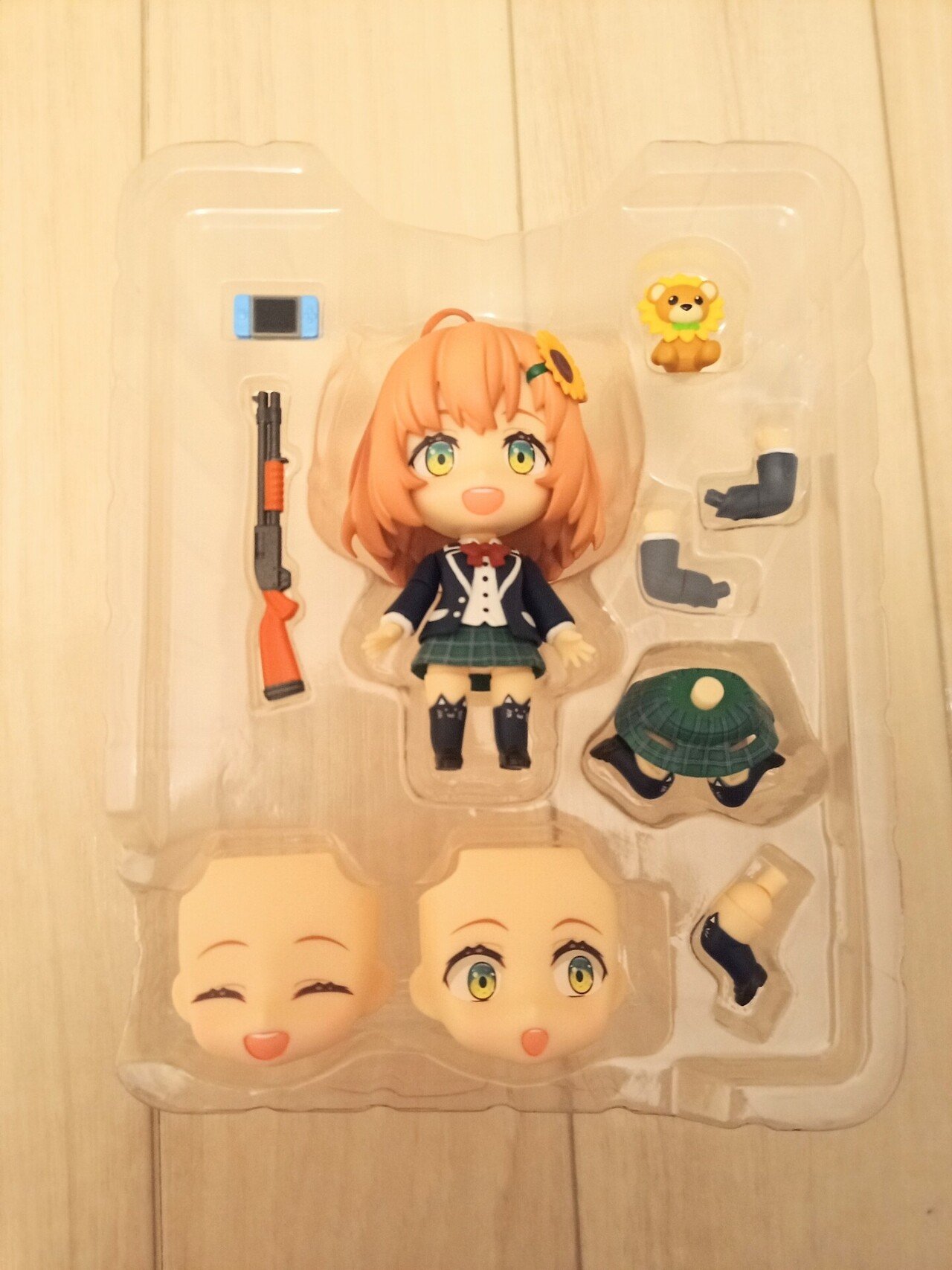 恐ろしい吸血鬼と元気な向日葵｜イオ