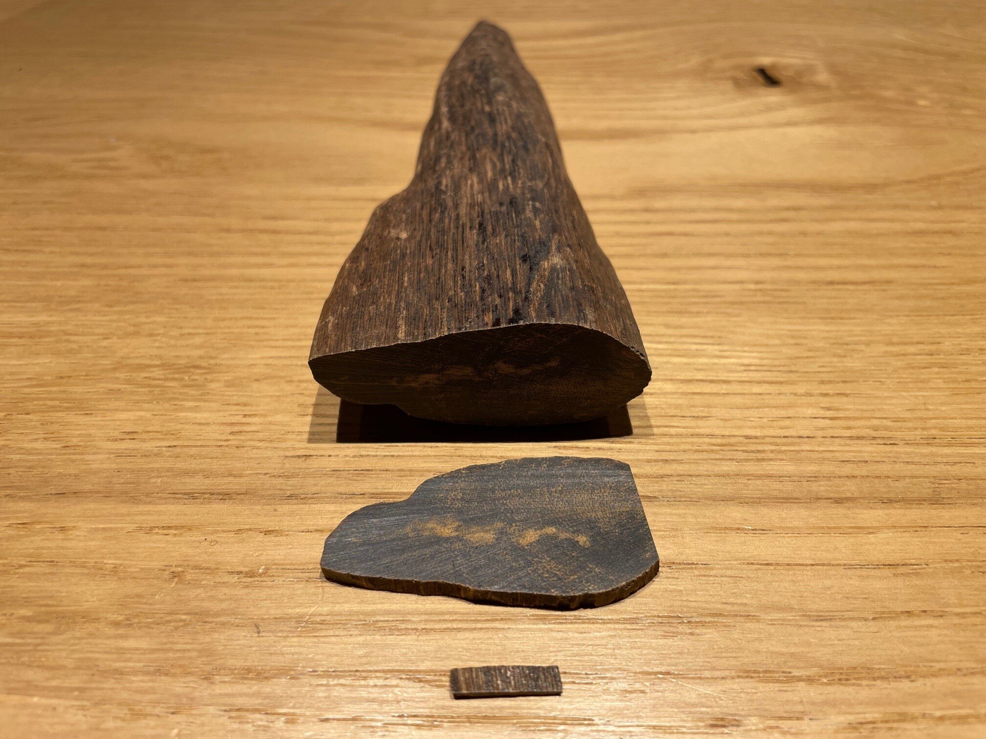 11月の推奨香木は「安心して聞ける？？寸門陀羅」（インドネシア産沈香