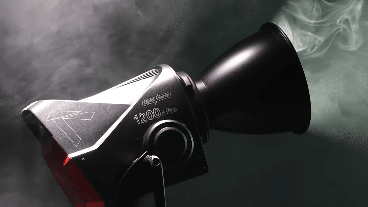 無料公開】 Aputure 2021 年モデルは買いなのか？｜UMU TOKYO