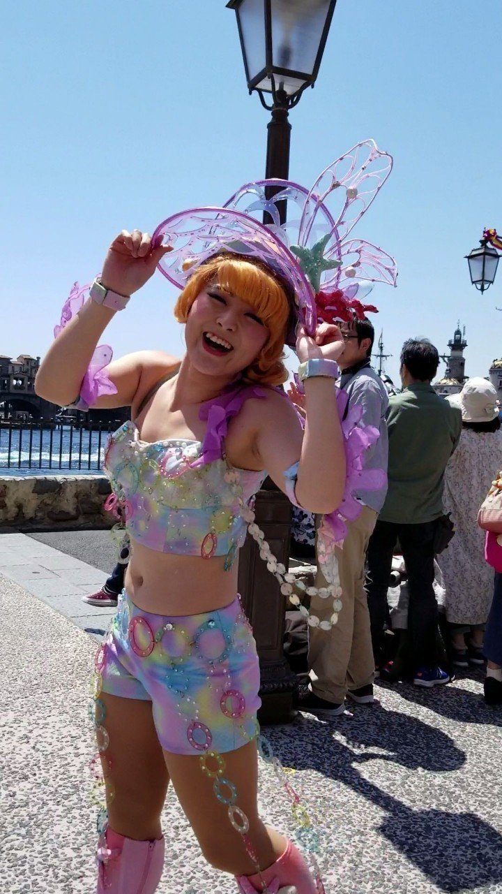 ファッショナブルイースター アーティストの魅力 Nina Note