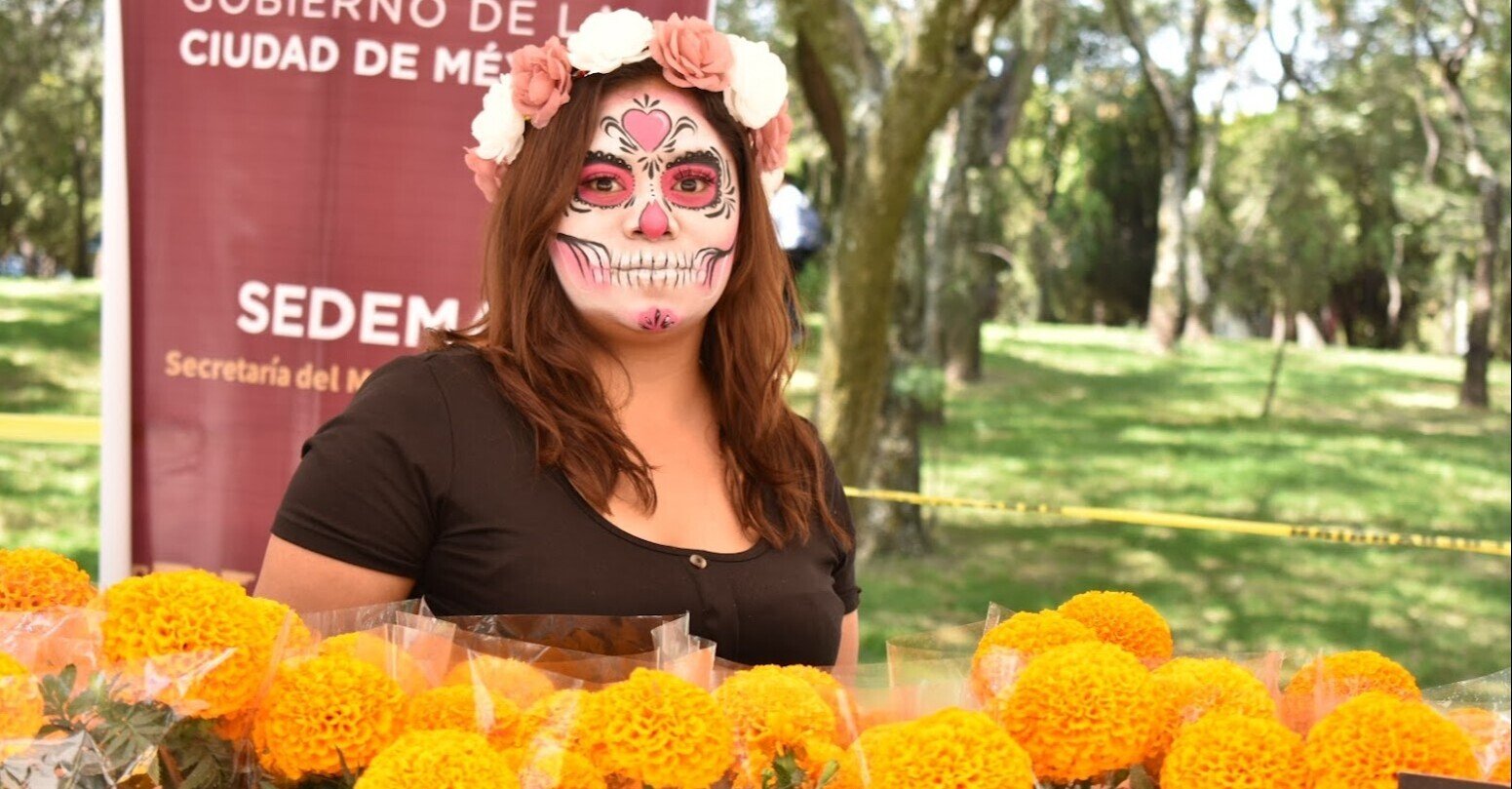 写真エッセイ メキシコ最大の祭り 死者の日 を彩るマリーゴールド Kae Note 写真エッセイ メキシコ最大の祭り 死者の日 を彩るマリーゴールド Kae Note