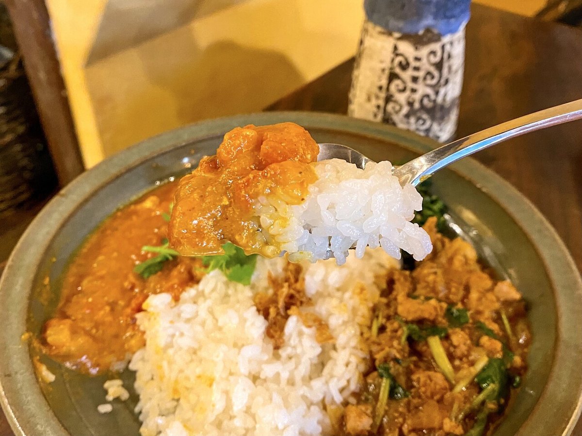 シフク食堂のチキンカレー