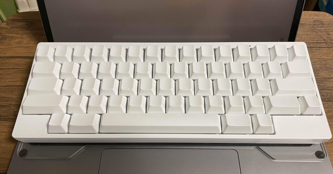 HHKB 雪モデルと無刻印キーキャップを手に入れた話|ハトォ HHKB 雪モデルと無刻印キーキャップを手に入れた話|ハトォ