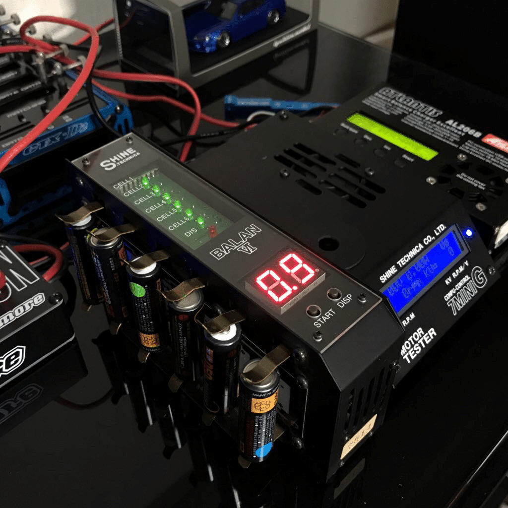 充電器廃人学生によるミニ四駆の充電器についての考察|Shoya H. 充電器廃人学生によるミニ四駆の充電器についての考察|Shoya H.
