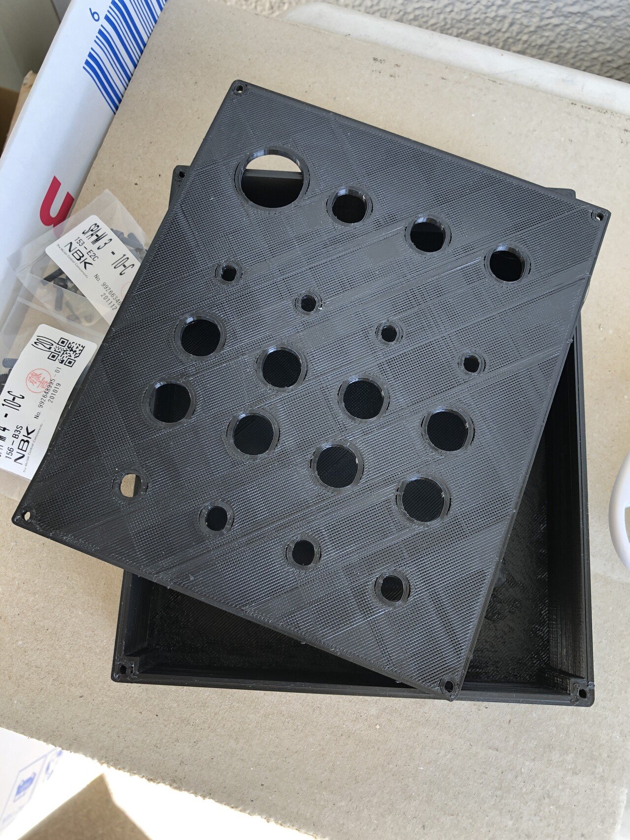 PCシムレース用ボタンボックス（カーボン、突起） PCシムレース用ボタンボックス（カーボン、突起） Amazon | SIMPUSH