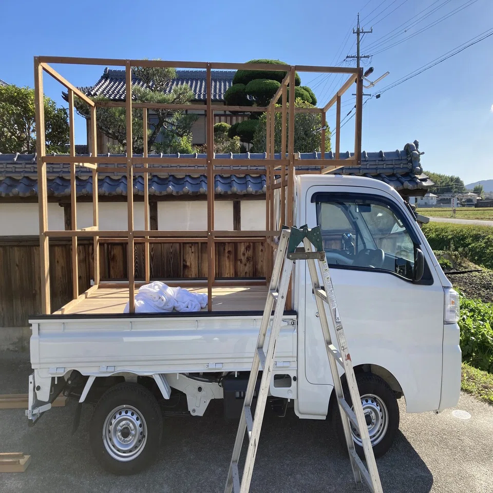 家を継いで始めたモバイルハウス制作：屋根&載せ下ろし編｜大森 雄貴