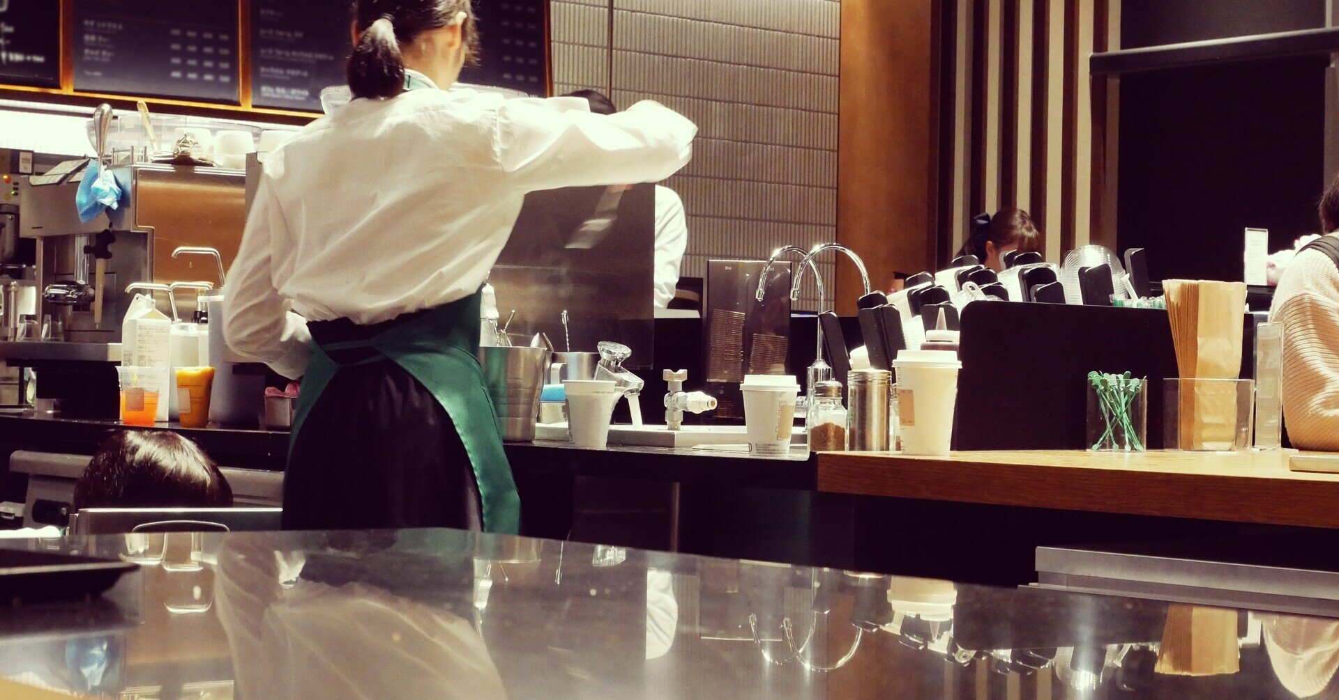 なぜキッチンとホールは仲が悪くなってしまうのか 太田とよしき 飲食店経営コンサルタント Note なぜキッチンとホールは仲が悪くなってしまうのか 太田とよしき 飲食店経営コンサルタント Note