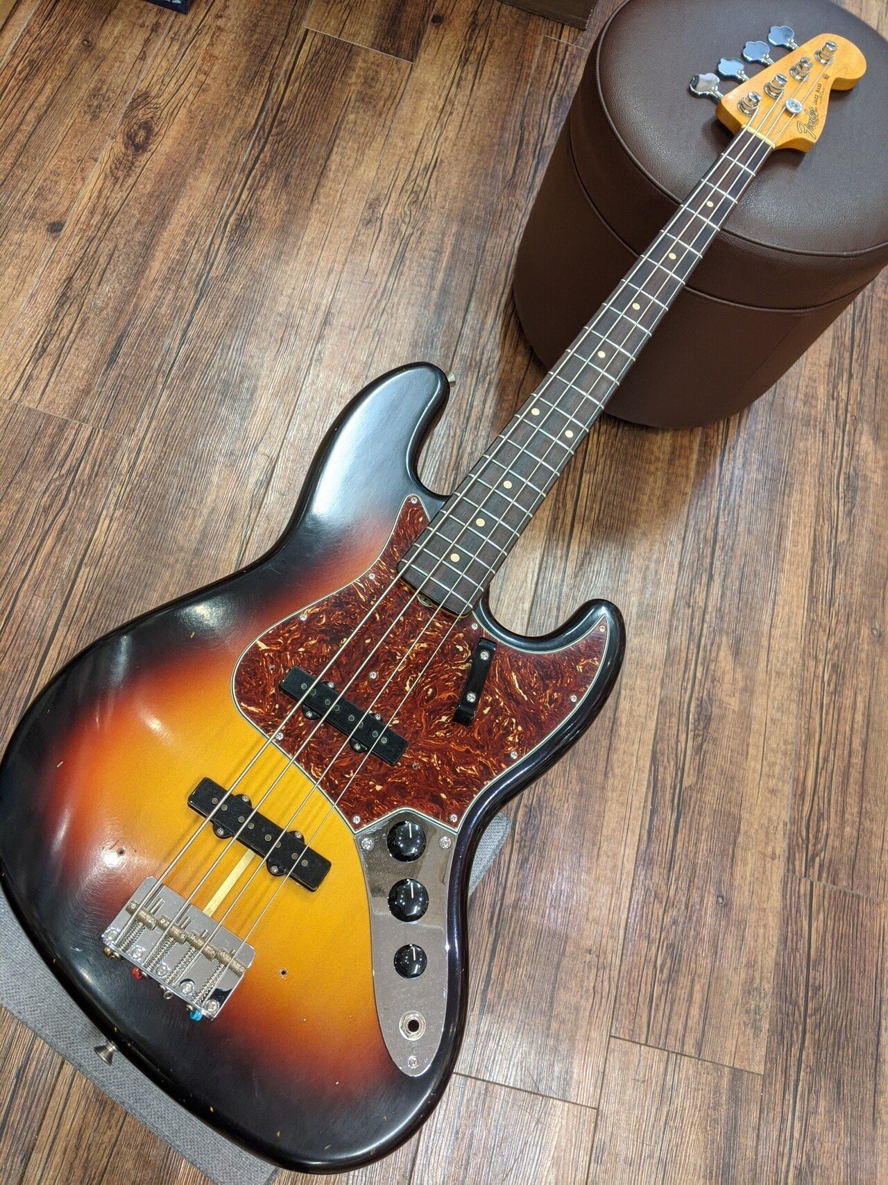 Fender Custom Shop”1962 Jazz Bass Journeyman Relic -Wide Black 3 