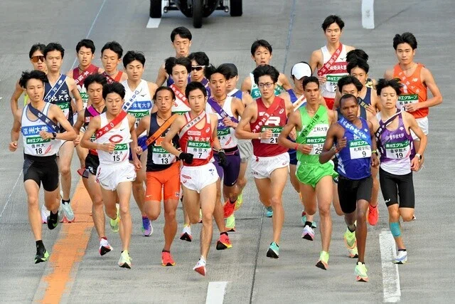 全日本は駒大2連覇しましたね🎊 大学駅伝、箱根が楽しみになり🤗 皆様方、大学駅伝に興味ありますか 最高視聴率30%冬の名物になります🤓 大学 ...