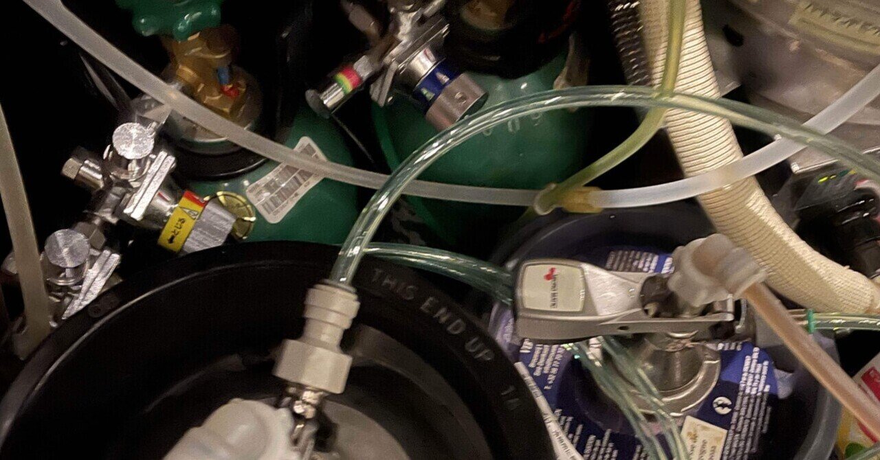 樽生ビール用 炭酸ガス自動調圧機