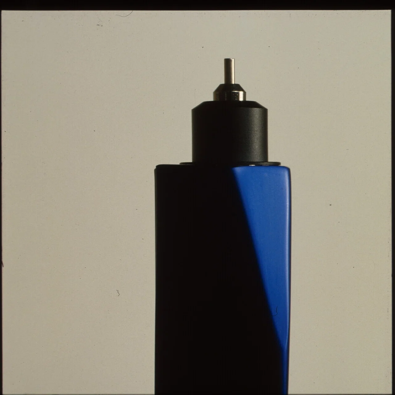 角のあるペン｜桜クレパスのボールペンとシャープペンシル 1986｜黒川 