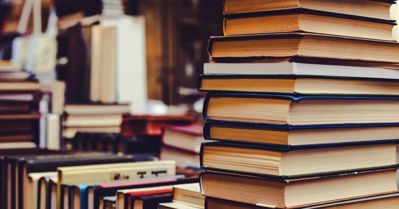 その本は読まれるのを待っているけれど｜よいのはる
