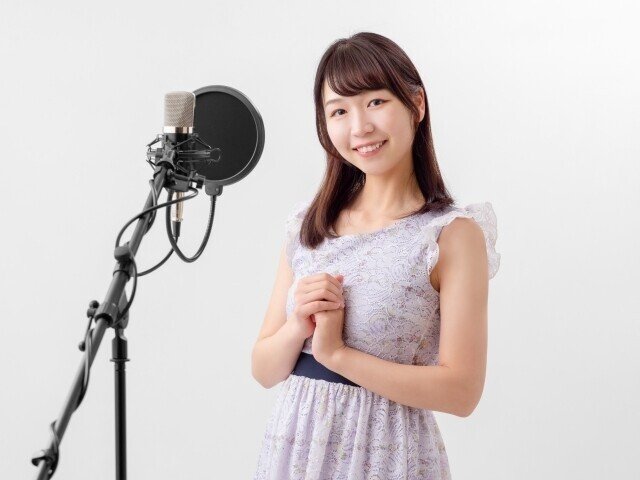 Youtube漫画の声優の相場は？