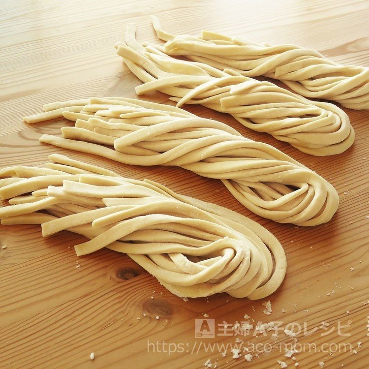 レシピ▶ https://www.aco-mom.com/family/how-to-make-handmade-udon-noodles.php