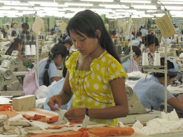 ミャンマーの製造業は実は日本のことも支えているという写真集をお届けします。