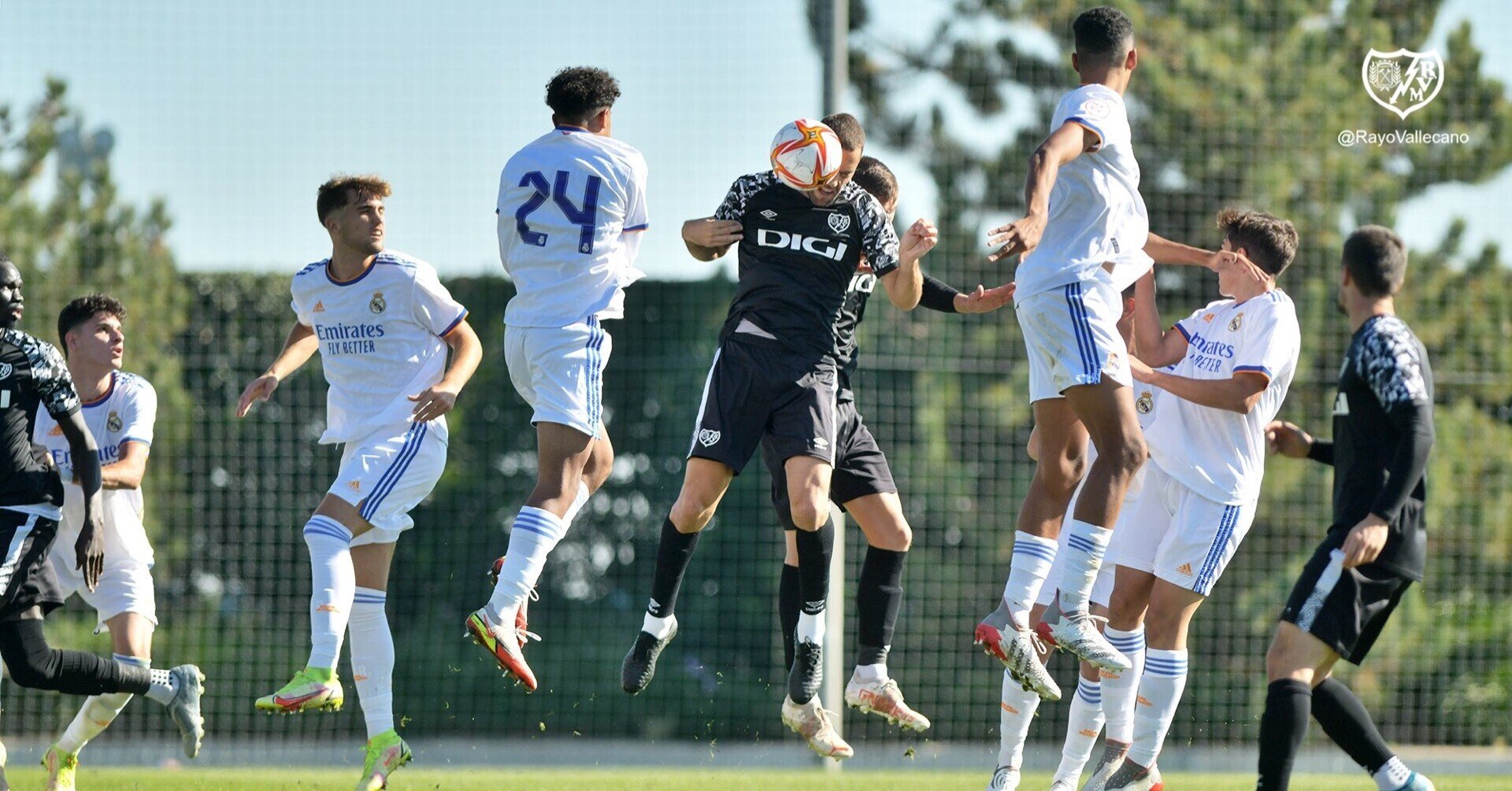 なぜレアルマドリードから来た選手がベンチにいて街クラブの選手がスタメンなのか 才能を超えて凡人が勝つ理由 小嶋将太 Kojima Shota Note