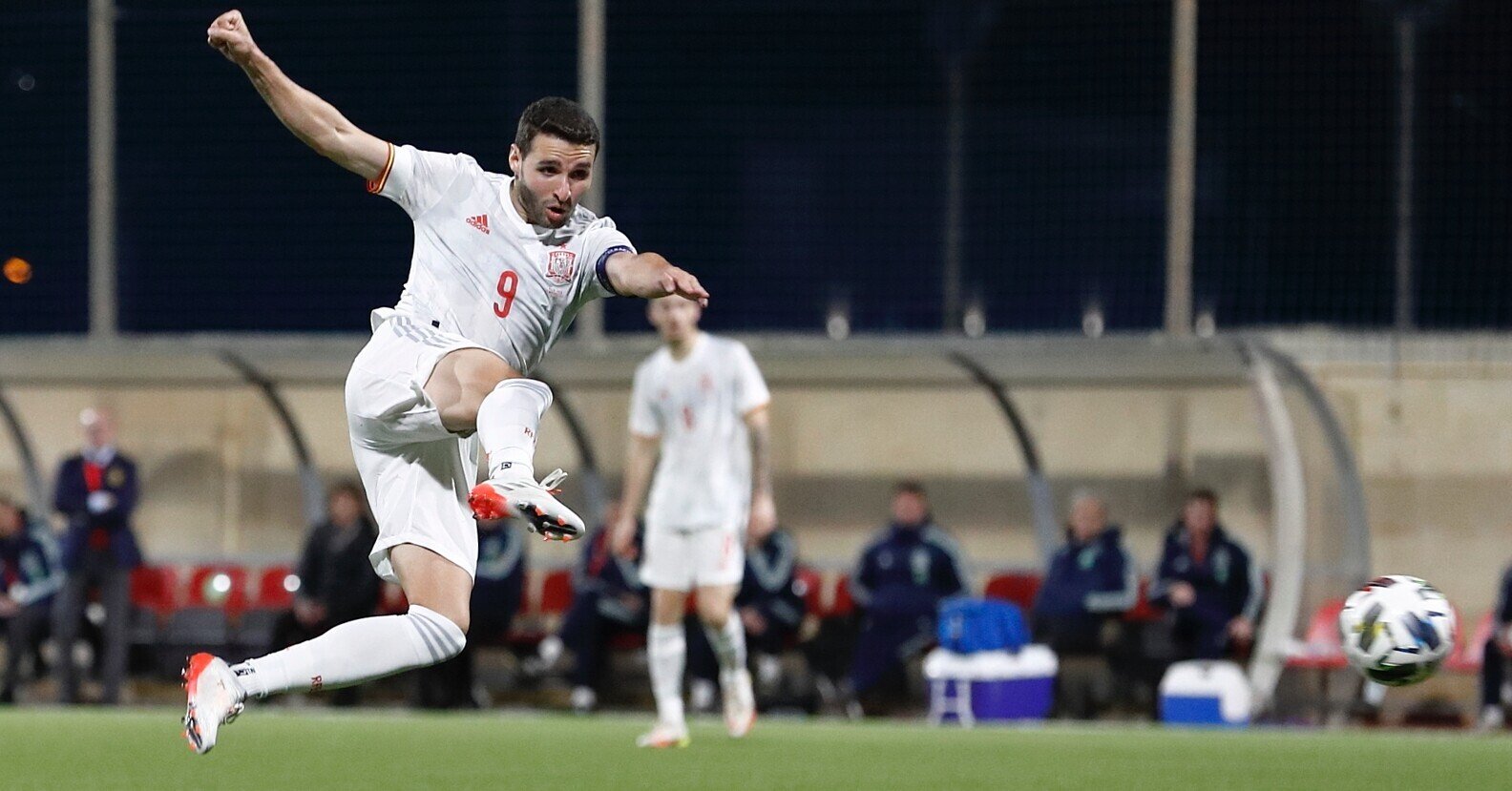 横のスライドなどサッカーには存在しない ボールの高さによる体の向きとマーク 小嶋将太 Kojima Shota Note