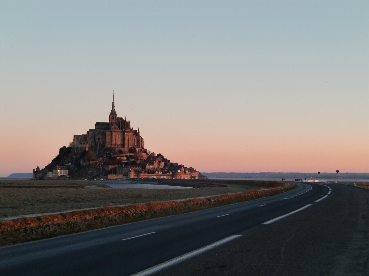 洋上の楼閣 モン サン ミッシェル Bucket List 01 Zak Note 洋上の楼閣 モン サン ミッシェル Bucket List 01 Zak Note