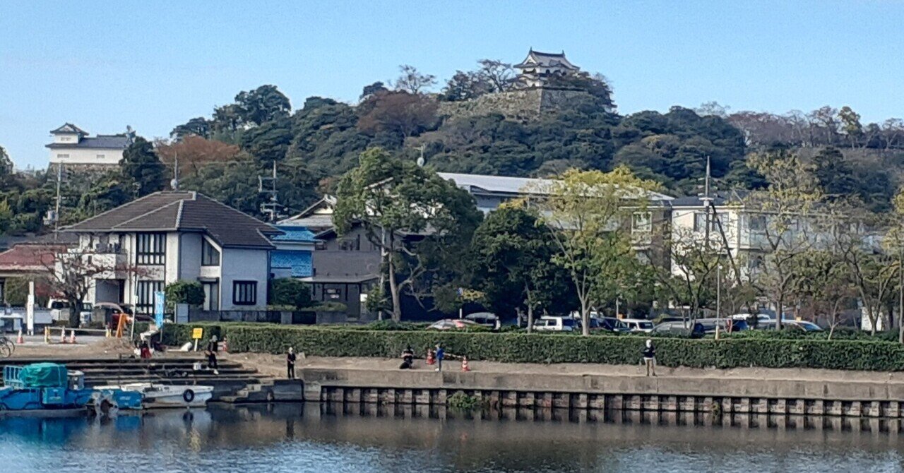 秋の琵琶湖で釣りしました 旧彦根港 きつたん Note