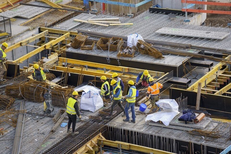 建物・基礎工事・チーム・建築・コンクリート・鉄筋・積み上げる
