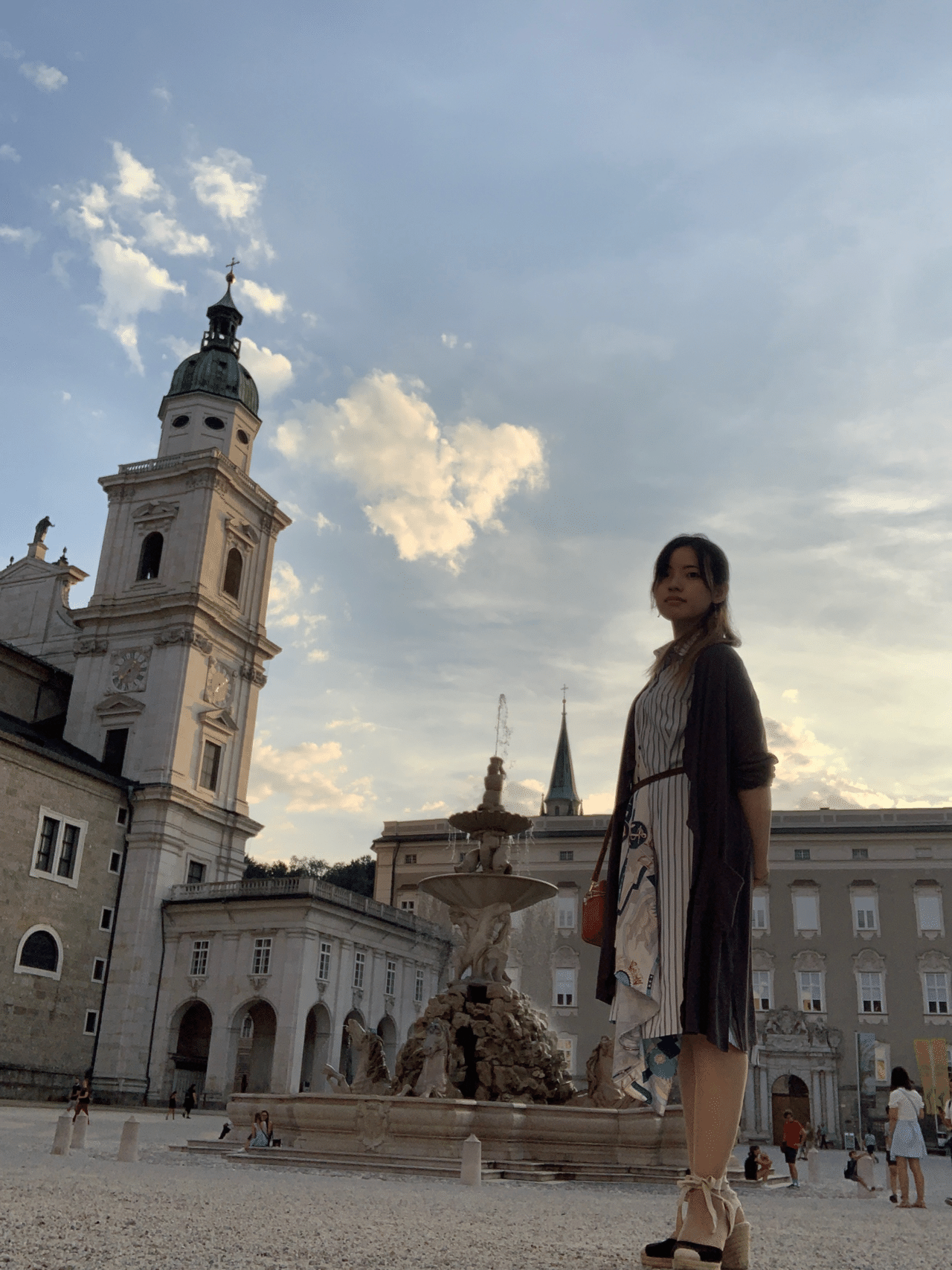 夏の旅日記 三日目 後編 ザルツブルク オーストリア 21 08 12 北村 萌 Moe Kitamura Note 夏の旅日記 三日目 後編 ザルツブルク オーストリア 21 08 12 北村 萌 Moe Kitamura Note