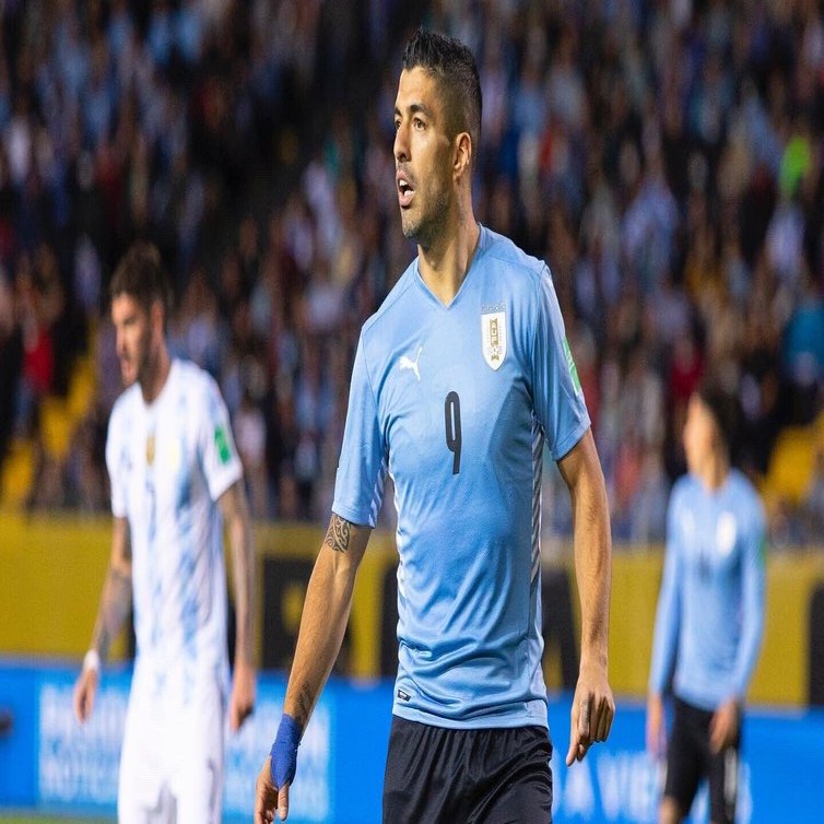 どんな試合でも訪れる苦しい時間帯を解決するfwの３つ仕事とは スアレスのずる賢さに学ぶfwの役割 小嶋将太 アナリスト Note