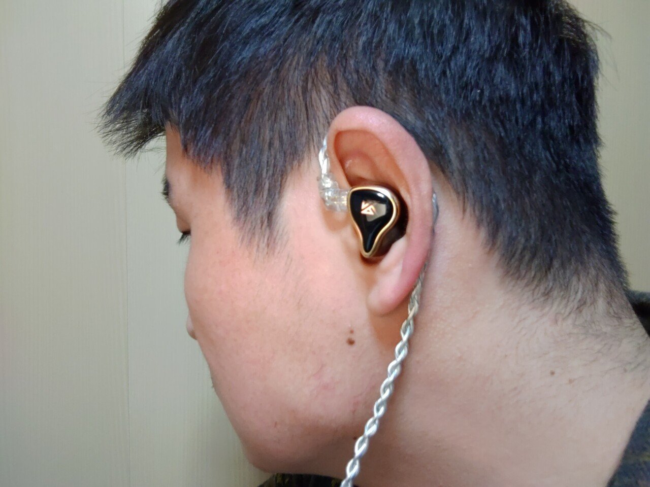 百貨店のイヤホン 完全ワイヤレスイヤホン ピエール中野監修モデル TE-ZX1-PNK