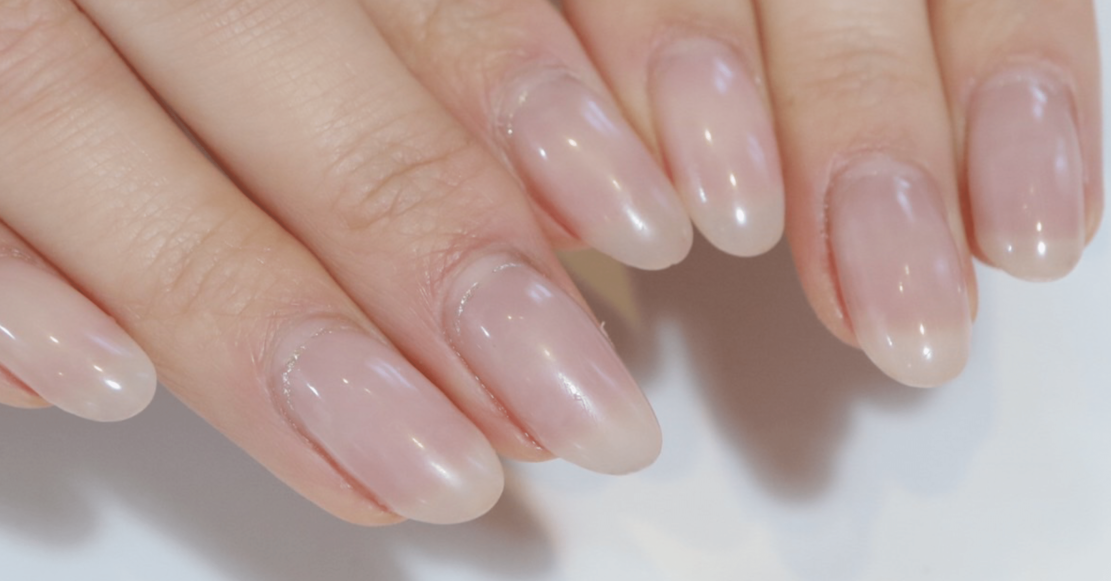 ネイルの白濁・硬化熱・レベリングをクリアしたオリジナルベースジェル