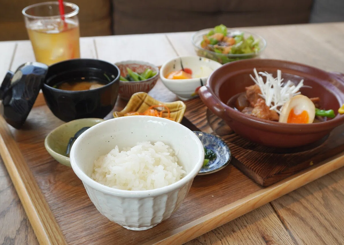 みのる食堂