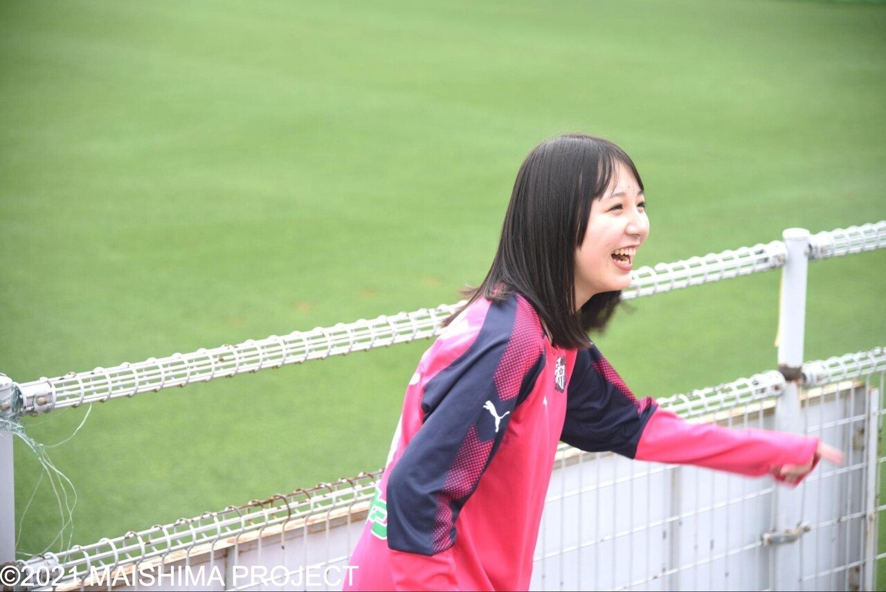 セレ女 東山のボランチ 舞洲に サッカーへの秘めた想いとは 舞洲voice 舞洲プロジェクトの情報発信メディア Note