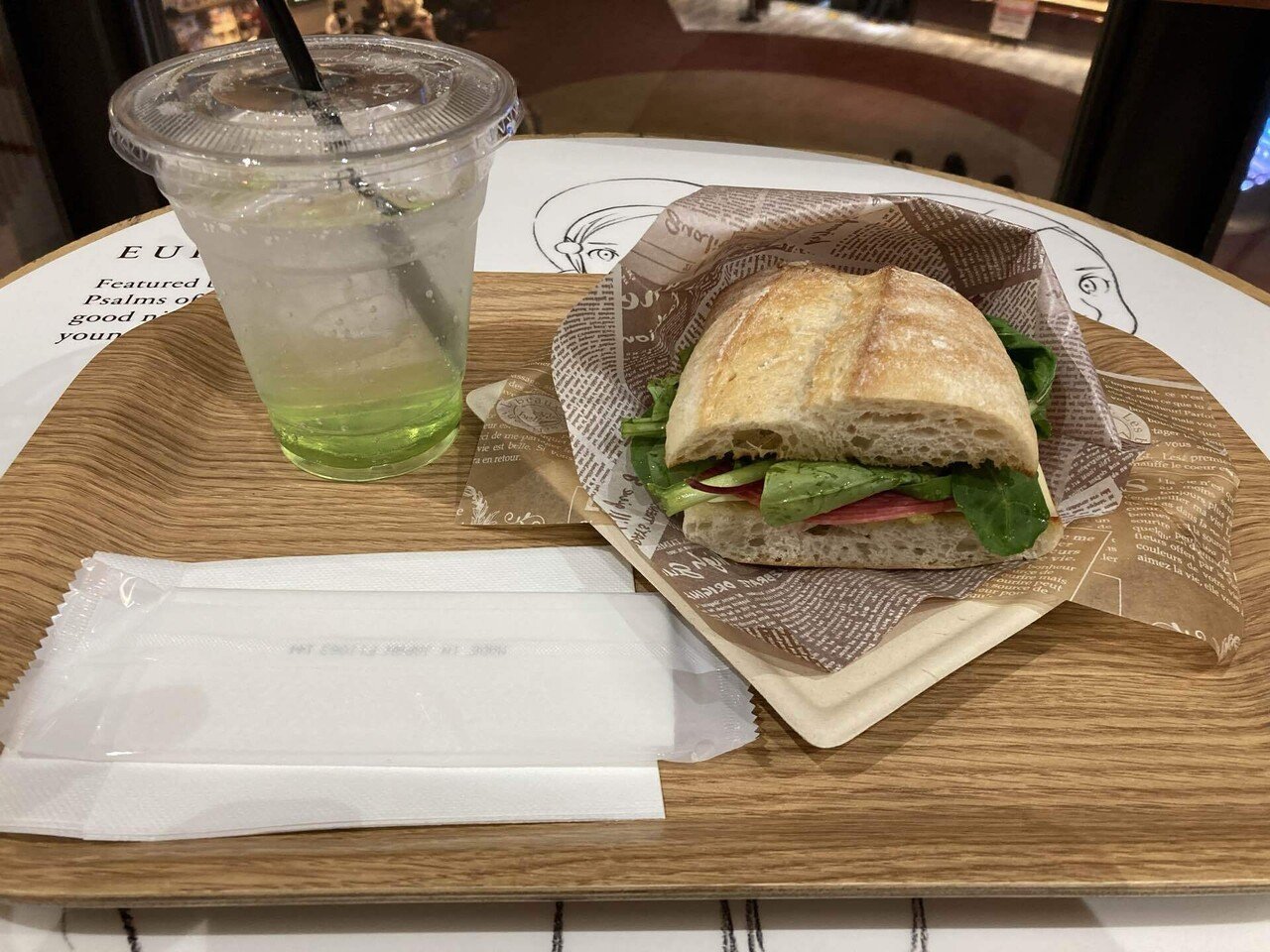 新宿バルト9 cafe oase エウレカ オリジナルメニュー 食べてきた