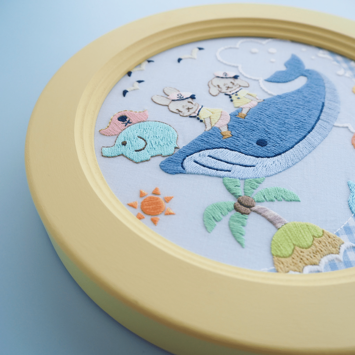 刺繍キット｜「12人の小さな人たち」フレームありver. キット