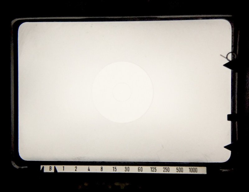 ミノルタ SRT 101の分解｜フィルムカメラ修理のアクアカメラ